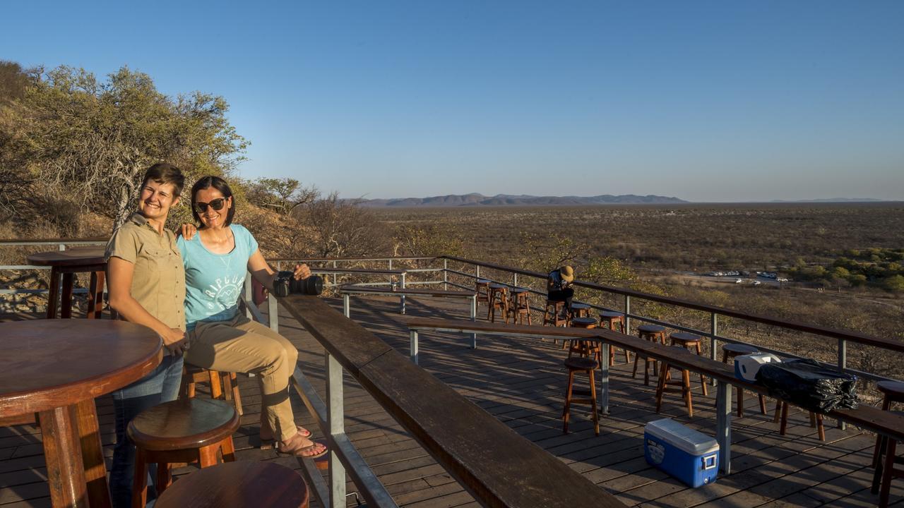 Gondwana Damara Mopane Lodge Mopane Pos ภายนอก รูปภาพ