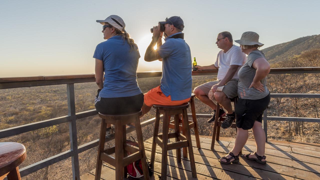Gondwana Damara Mopane Lodge Mopane Pos ภายนอก รูปภาพ