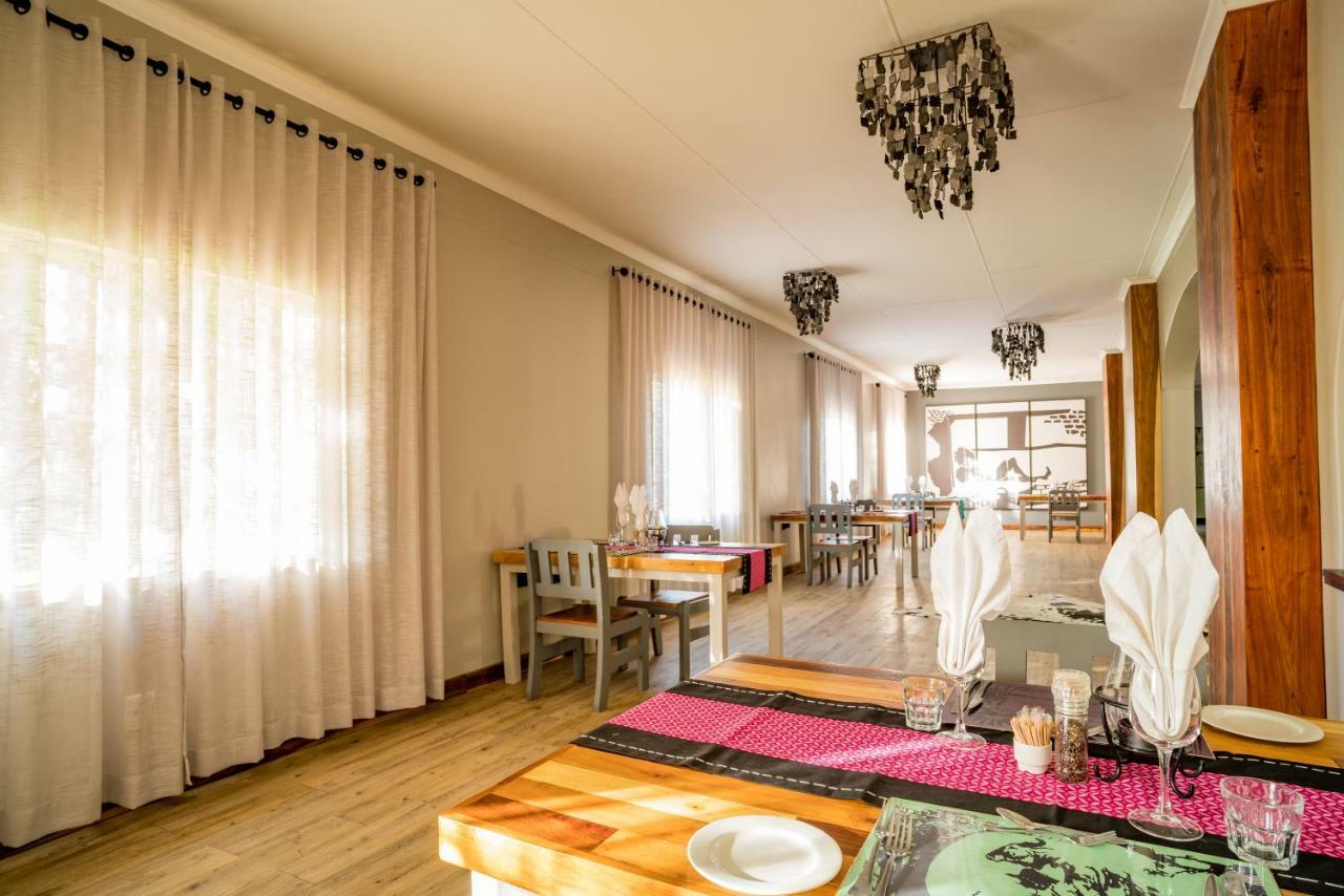 Gondwana Damara Mopane Lodge Mopane Pos ภายนอก รูปภาพ